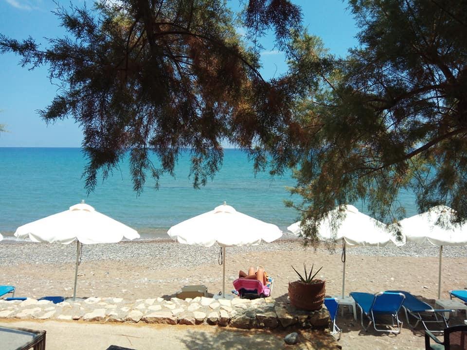 Beachfront Apartment Kato Káto Zákros Bagian luar foto